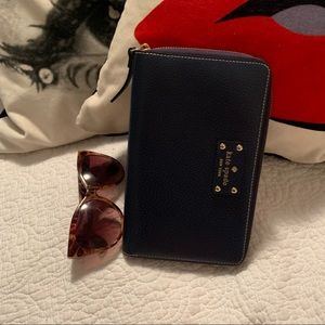 Kate Spade Blue Zip Up Wallet